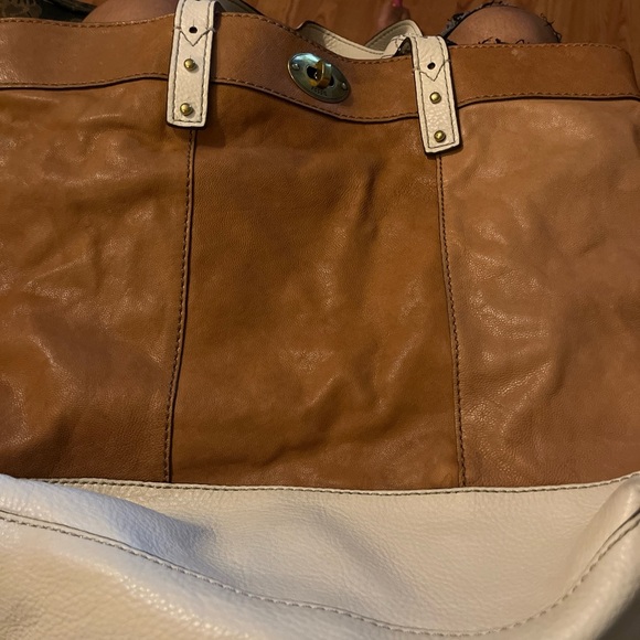 Fossil Leather Handbag Purse - Picture 6 of 9